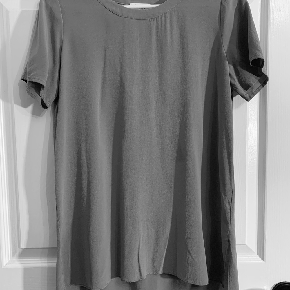 The Reset | R Label Slate Gray Silk Short Sleeve Tee